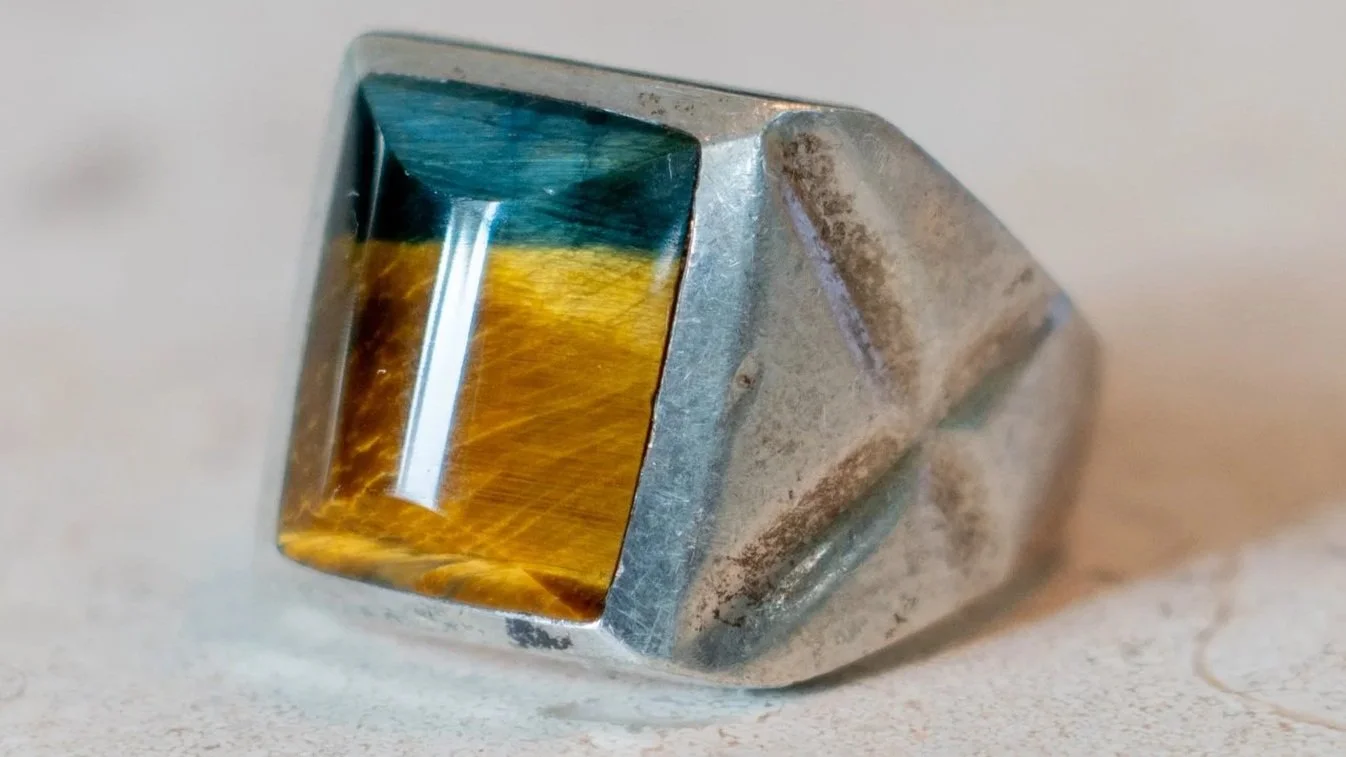 Heavy Tiger's Eye "X" Shank Ring Size-10.5