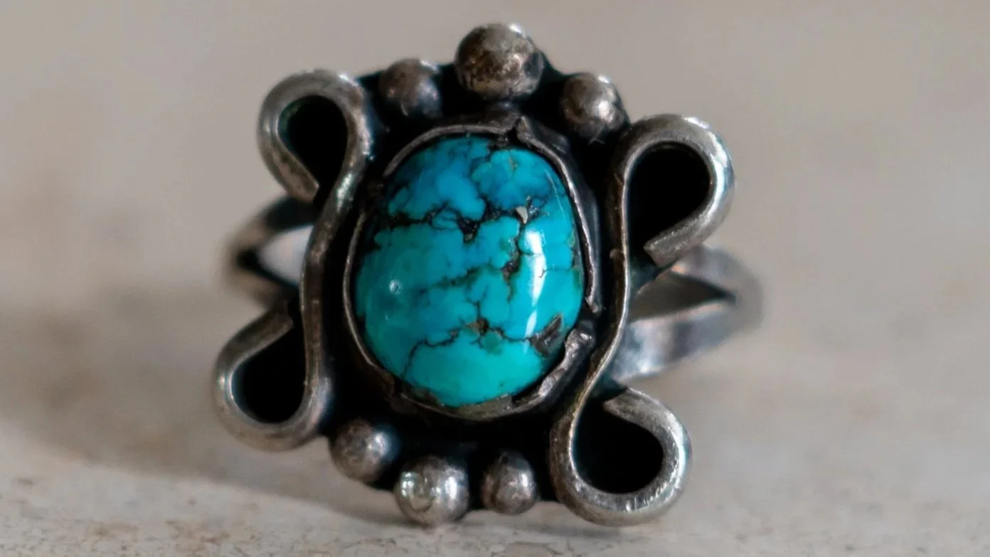 Old Pawn 1970s Turquoise Ring Size-8.5