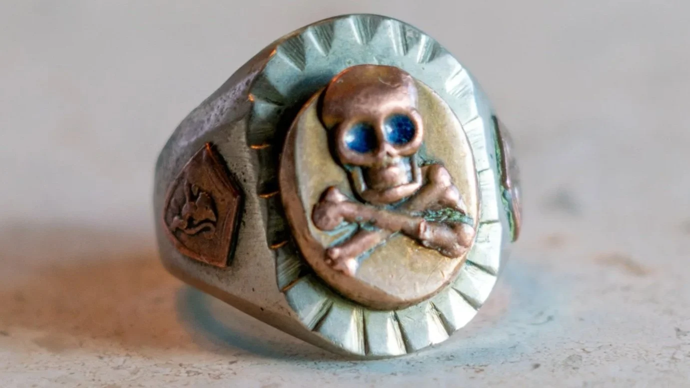 1940s Skull and Cross Bones Mexican Biker Ring Size-10.5