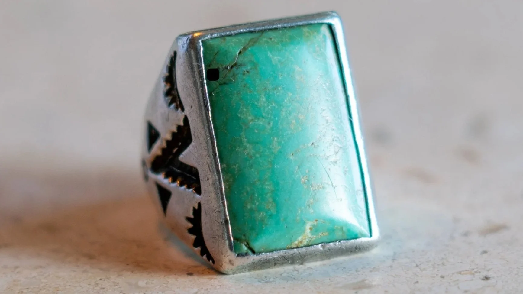 Huge Turquoise 1970s Sun Bell Trading Post Ring Size-9
