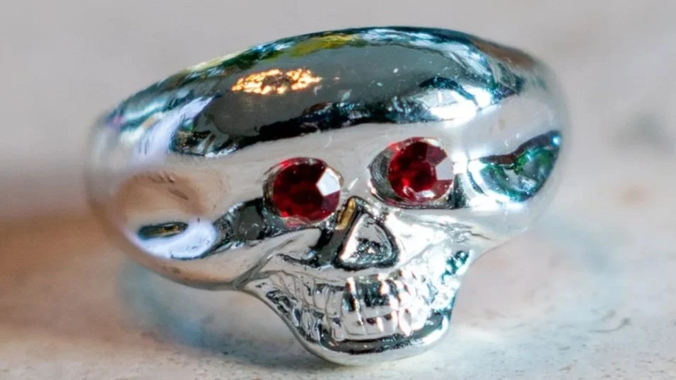 1960s Red Eyed Skull Ring Size-6 & 7