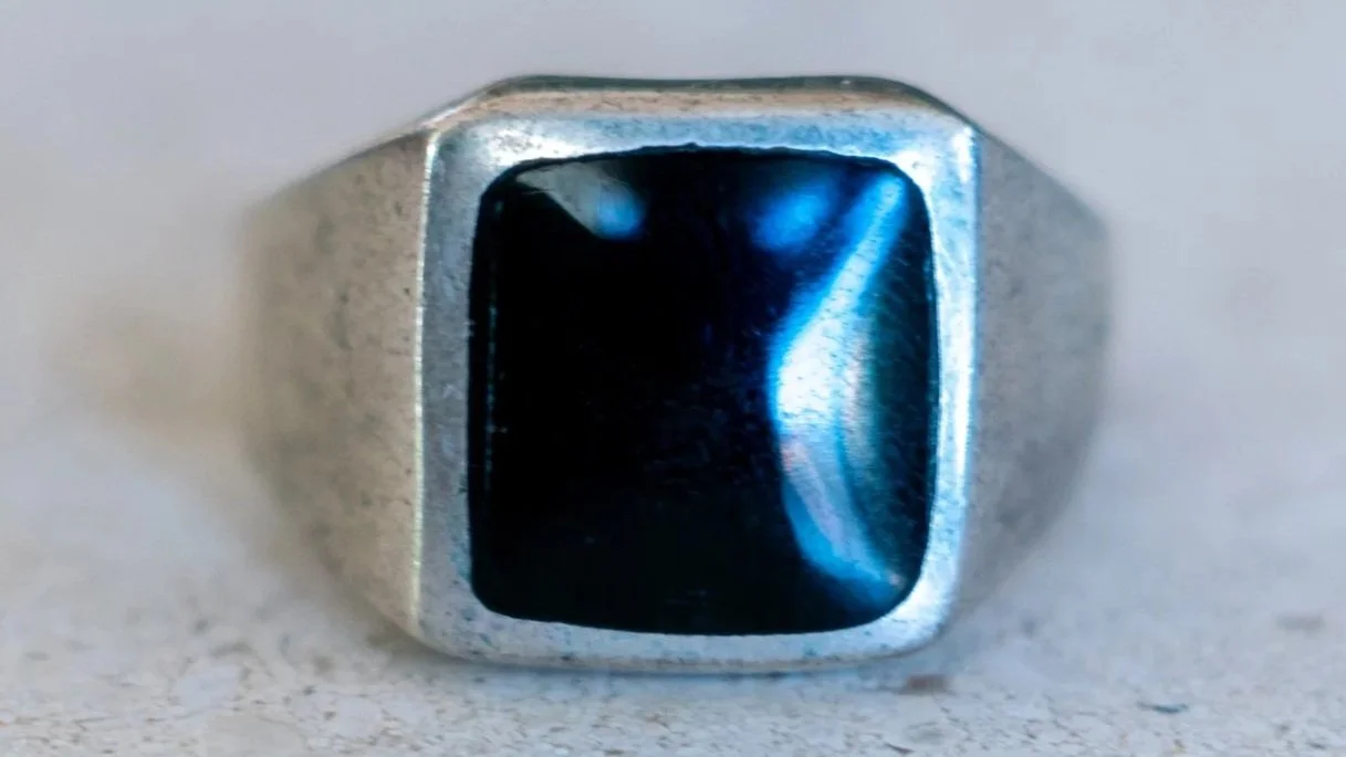Squre Low Profile Onyx Cabochon Ring Size-10