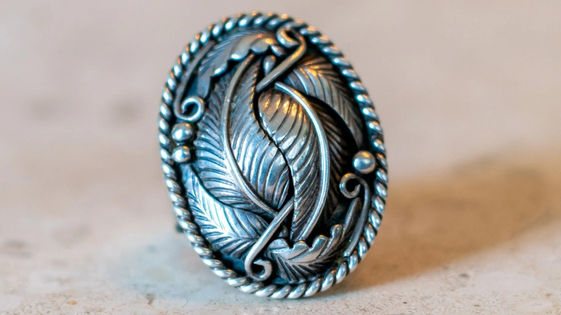 Heavy 1970s Ornate Southwestern Filagree Ring Size-10