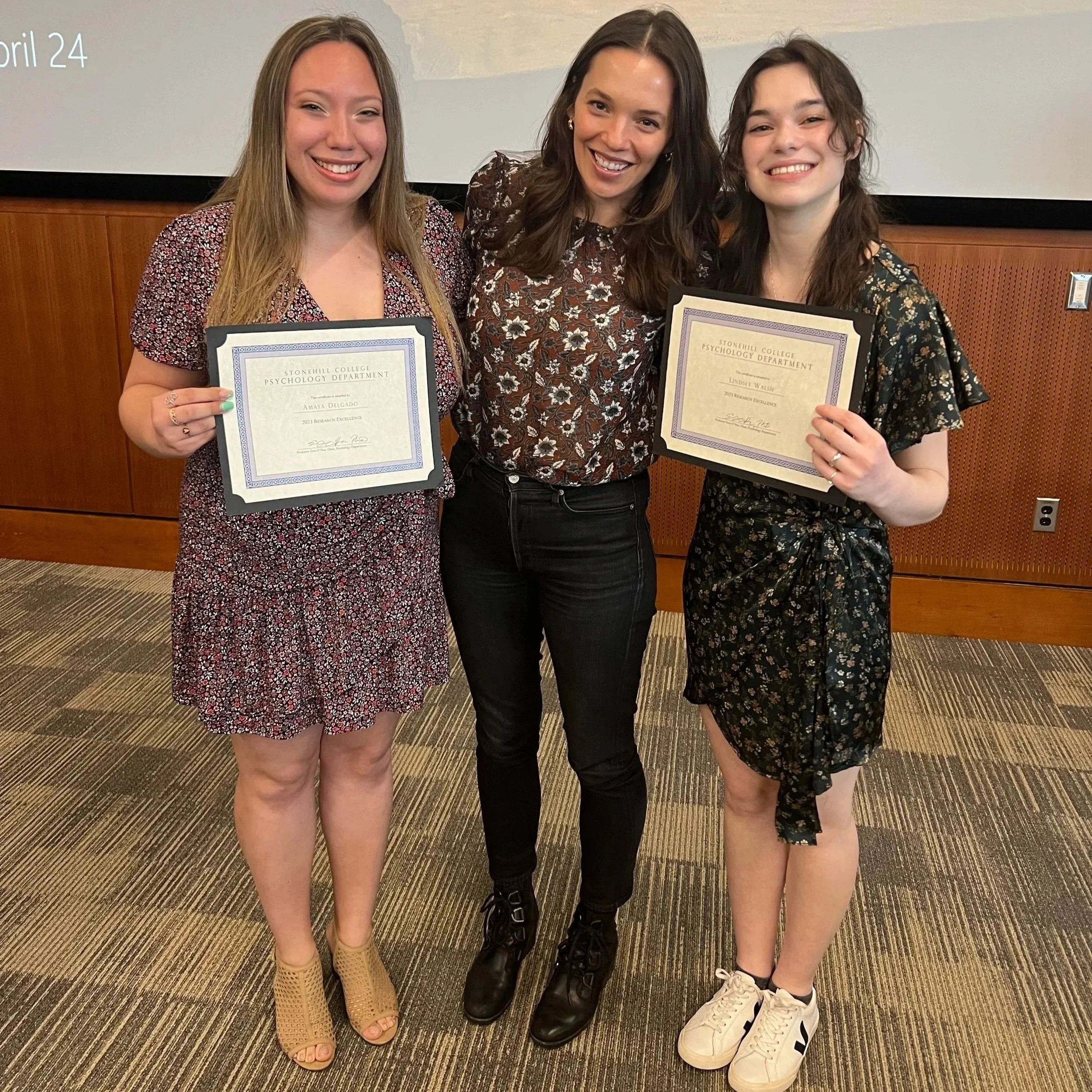 Lab members Amaya and Lindsey received a research award for their work in the lab (pictured from left: Amaya, Dr. Ernestus, Lindsey).