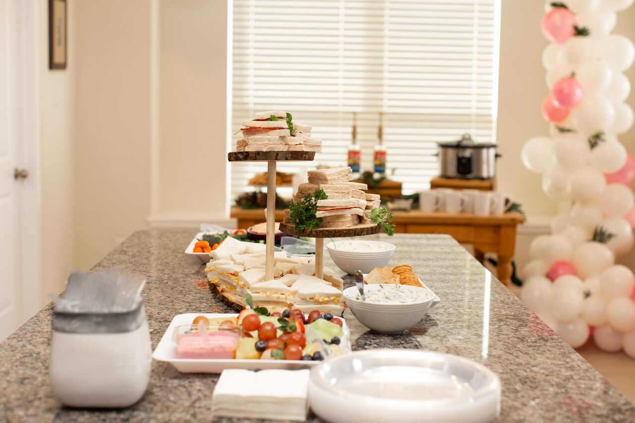 5 Must Haves to Host a Simple, Elegant Baby Shower toast from the host