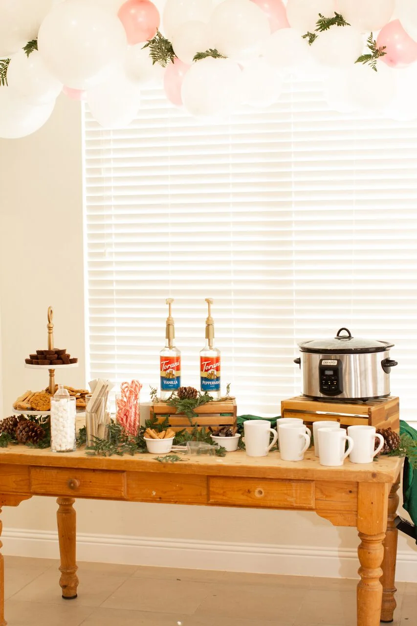 5 Must Haves to Host a Simple, Elegant Baby Shower toast from the host