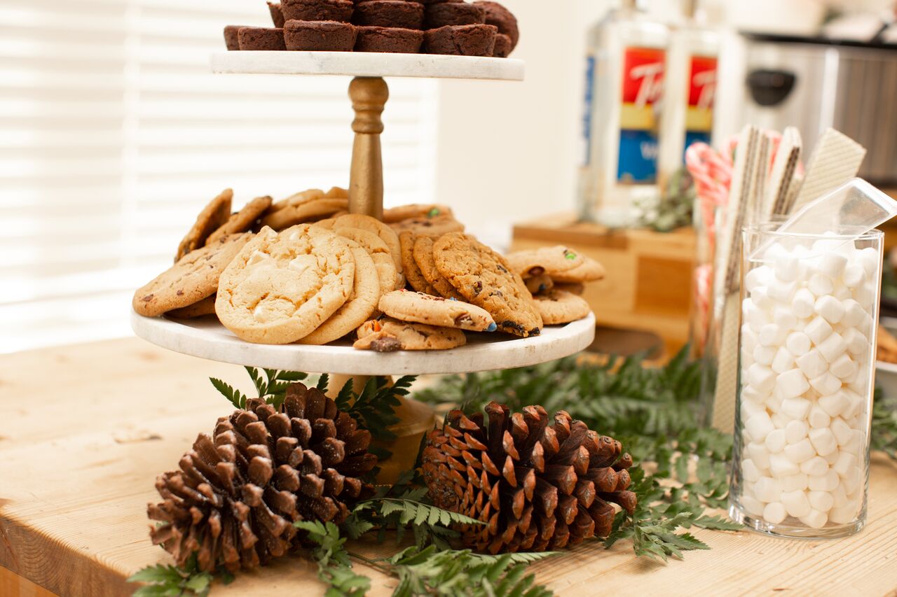 5 Must Haves to Host a Simple, Elegant Baby Shower toast from the host