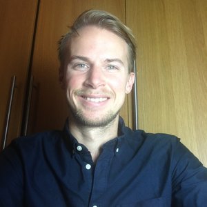 André Sturesson Viktigt för mig: Autencitet, respekt, inkluderande. Jag engagerar mig för att Ekskäret delar mycket av det jag tycker är viktigt: människor, utveckling, möten, skoj och allvar.