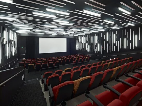 cinema-550x412.jpg