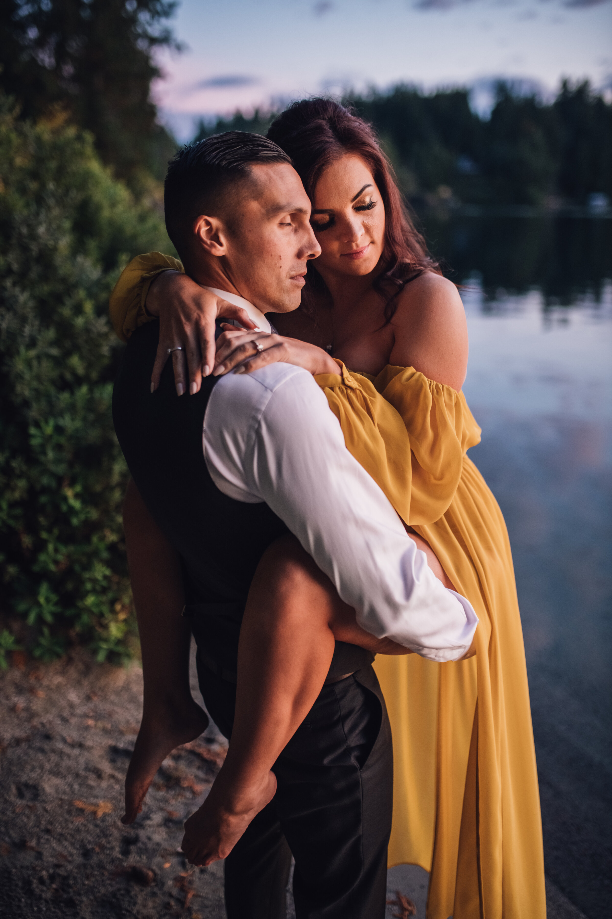 Caitlin & Kevin - Ruby Lake Engagement Session - Pender Harbour, BC - Laura Olson Photography - Sunshine Coast BC Wedding & Elopement Photographer-9004.jpg