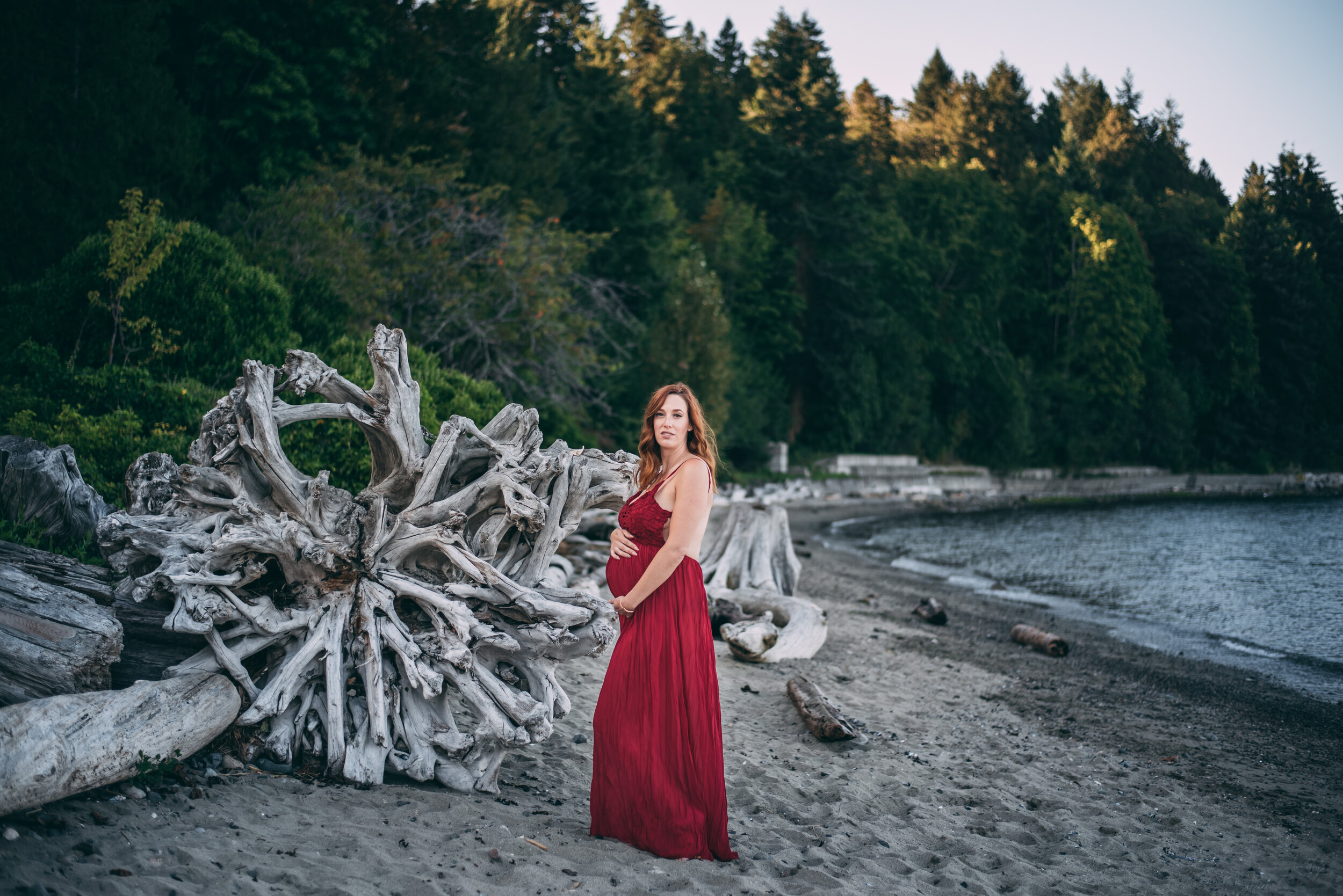 Sechelt Maternity Session - Gibsons, BC Canada - Laura Olson Photography - Sunshine Coast BC Maternity & Wedding Photographer-4183.jpg