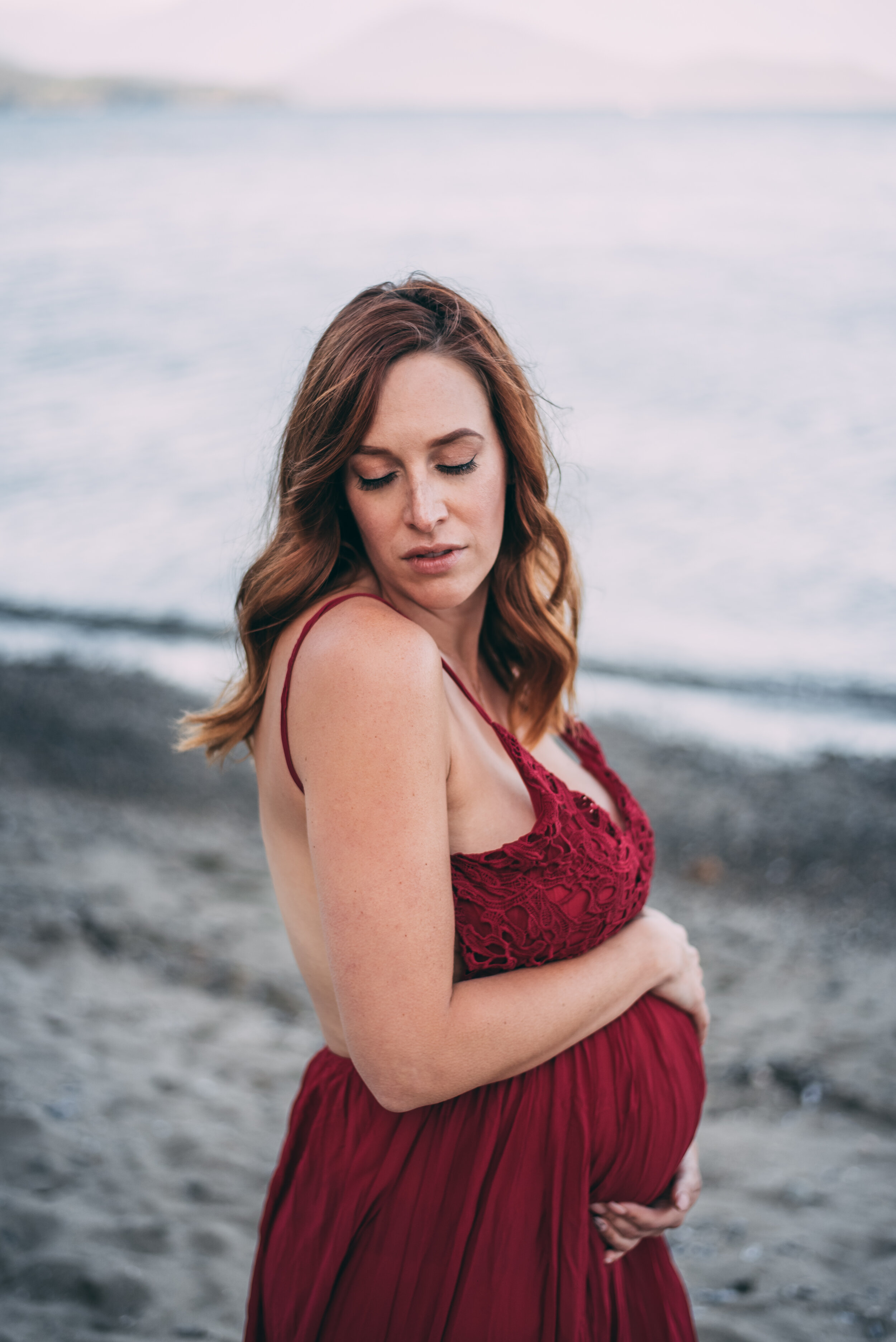 Sechelt Maternity Session - Gibsons, BC Canada - Laura Olson Photography - Sunshine Coast BC Maternity & Wedding Photographer-4232.jpg