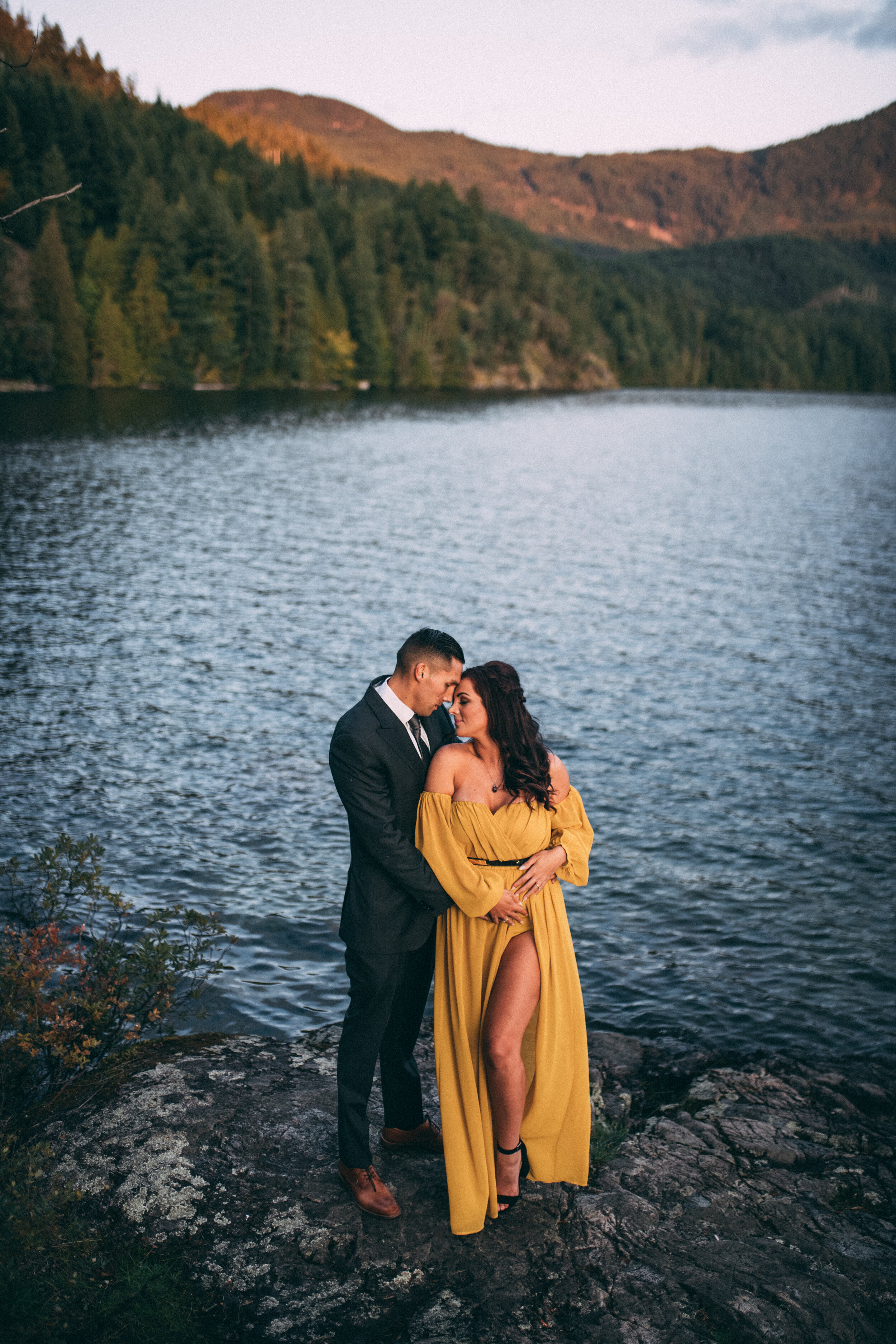 Caitlin & Kevin - Ruby Lake Engagement Session - Pender Harbour, BC - Laura Olson Photography - Sunshine Coast BC Wedding & Elopement Photographer-8829.jpg