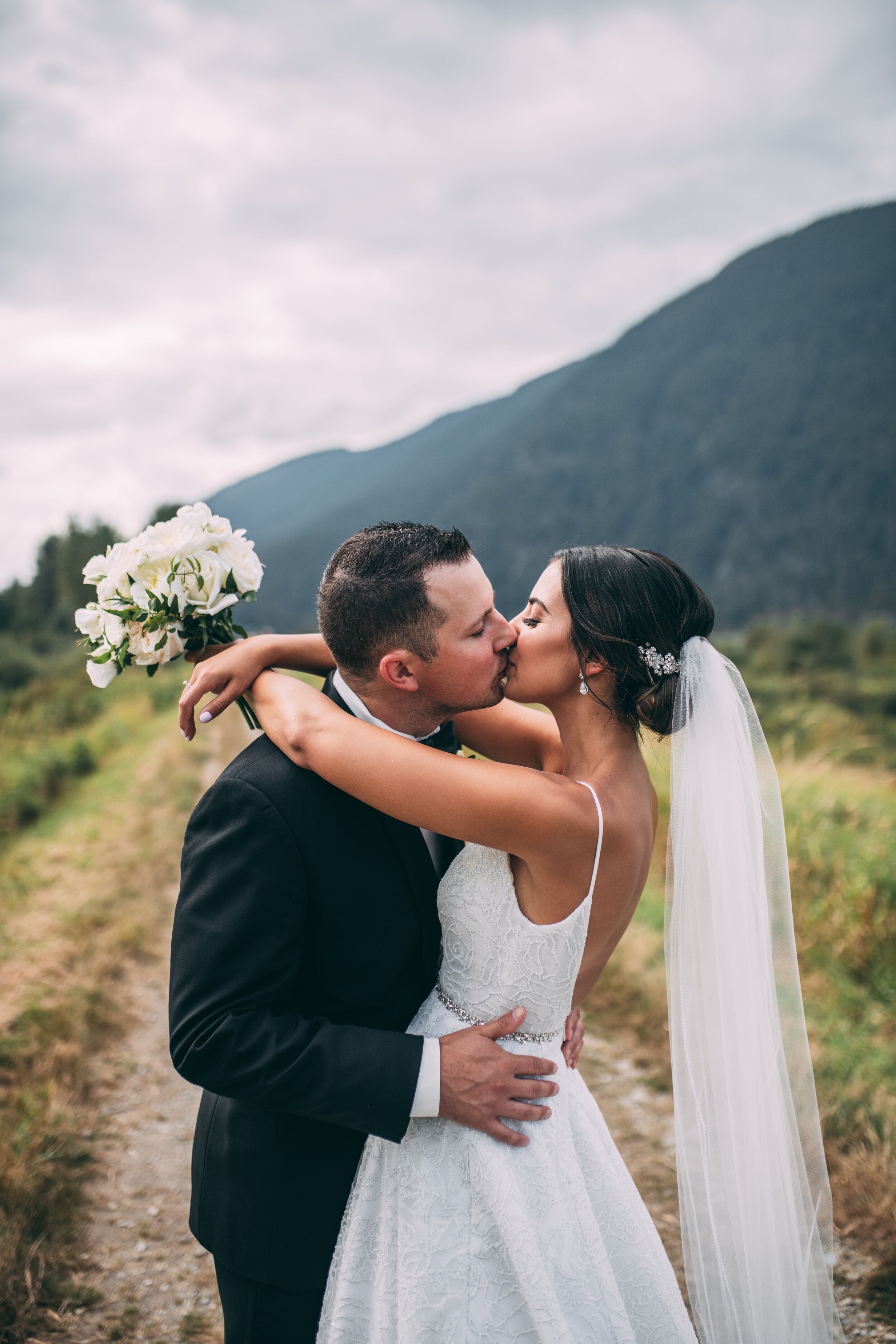 Natasha & Lee Sneak Peeks - August 31, 2019 Swaneset Wedding-1334.jpg