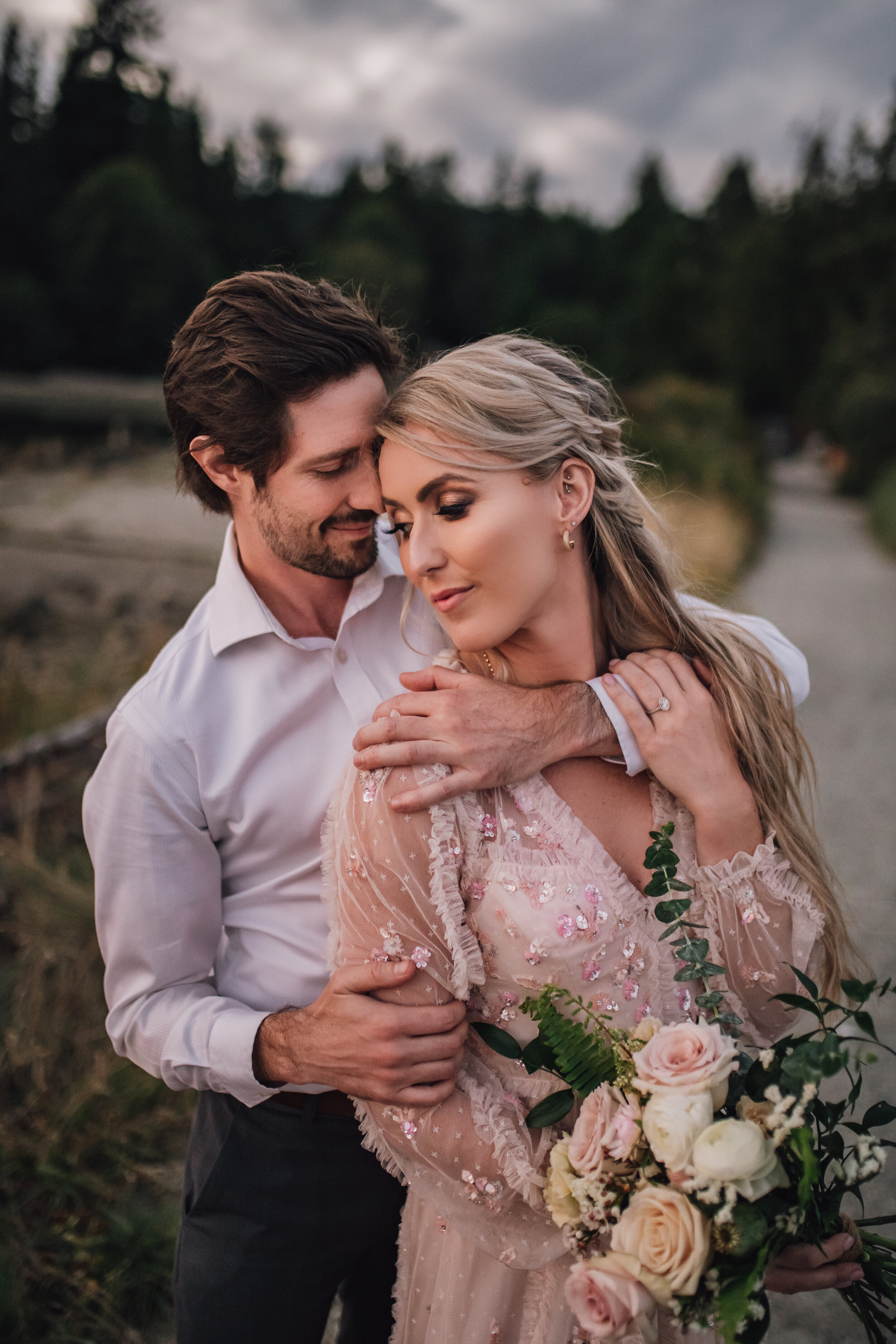 Janine & Curtis Sneak Peeks - Gibsons BC - August 28, 2020--16.jpg