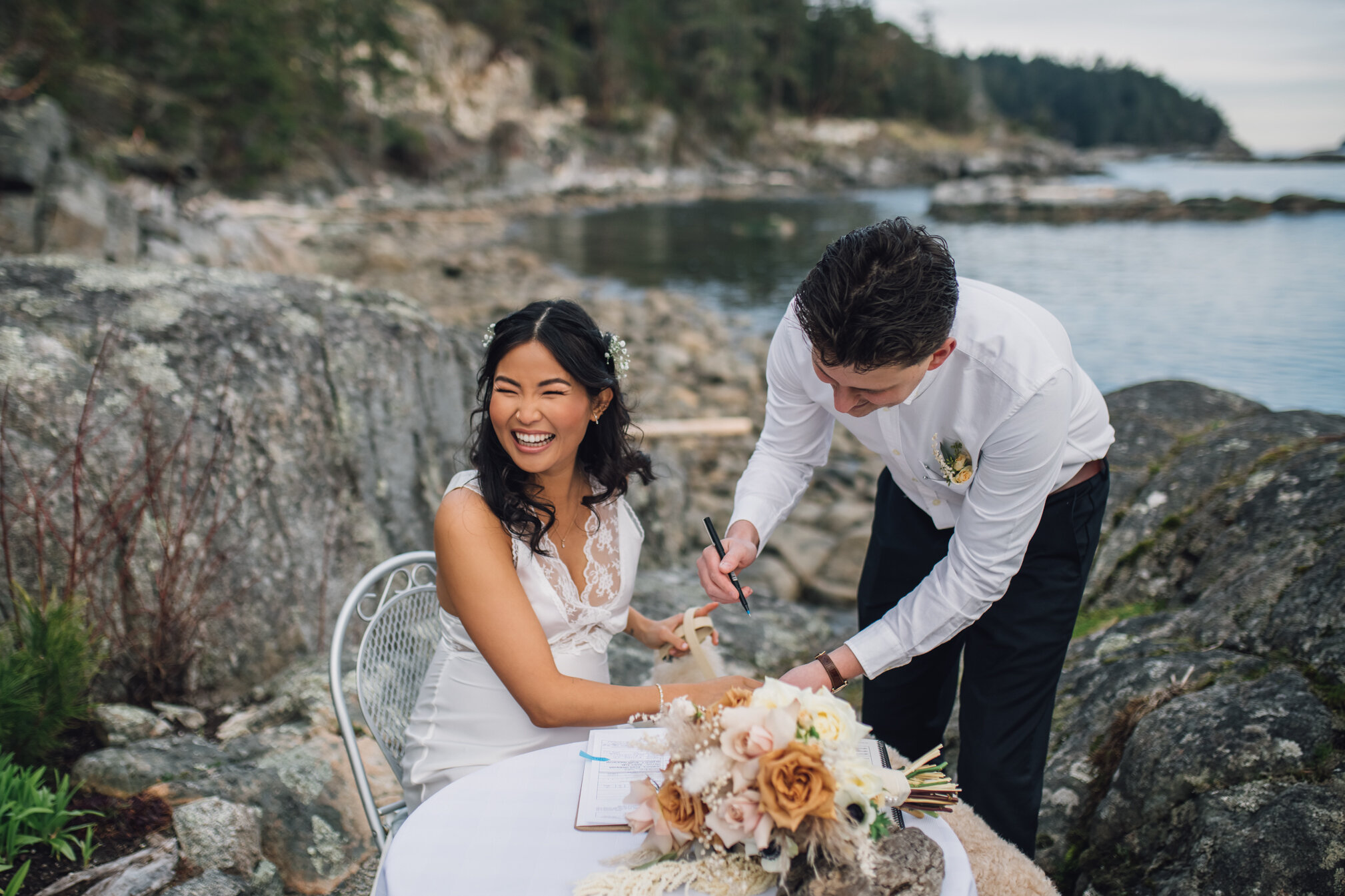 A & D Pointhouse Elopement - Halfmoon Bay BC - Laura Olson Photography - Sunshine Coast BC Maternity Photographer--4.jpg