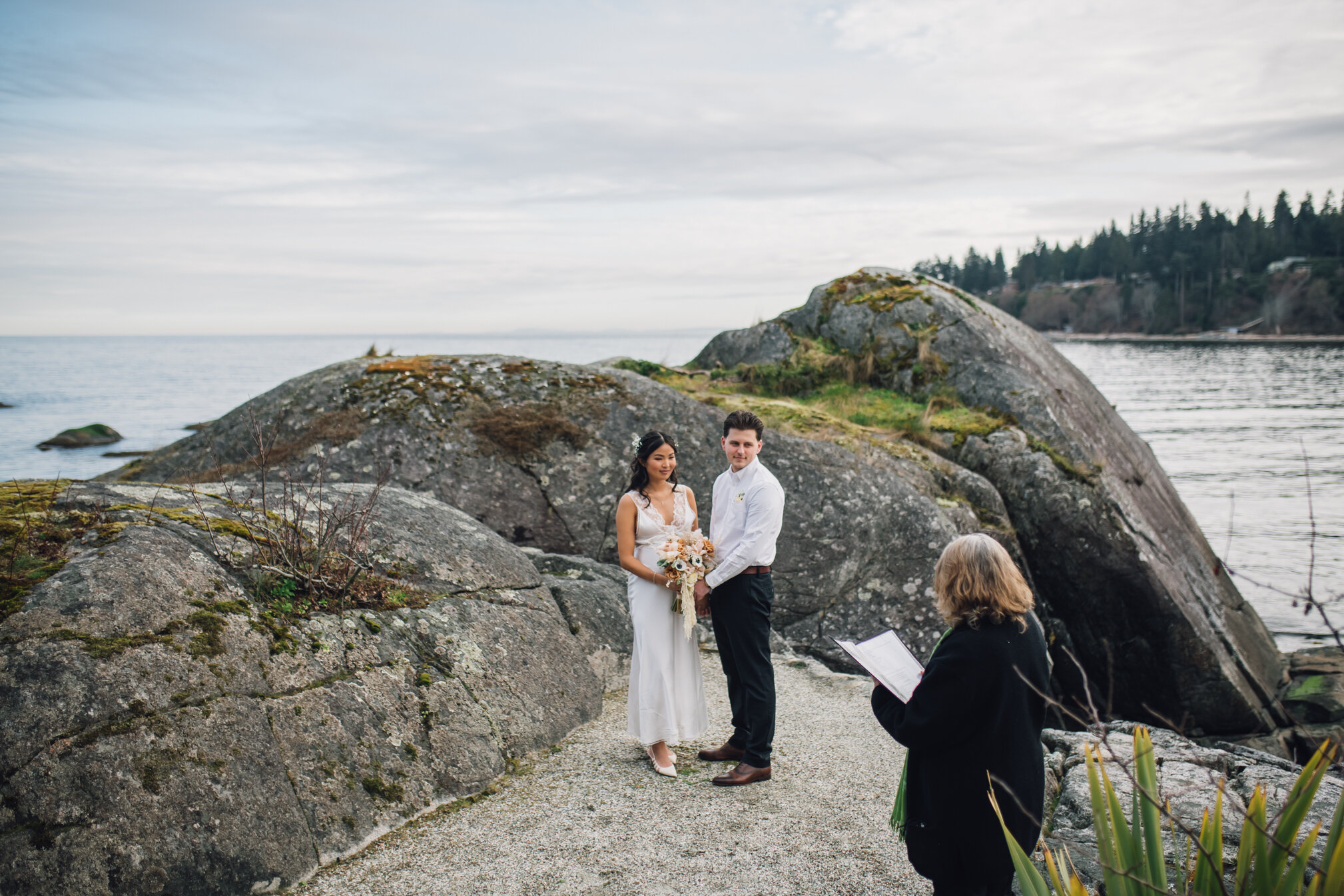 A & D Pointhouse Elopement - Halfmoon Bay BC - Laura Olson Photography - Sunshine Coast BC Maternity Photographer-9221.jpg