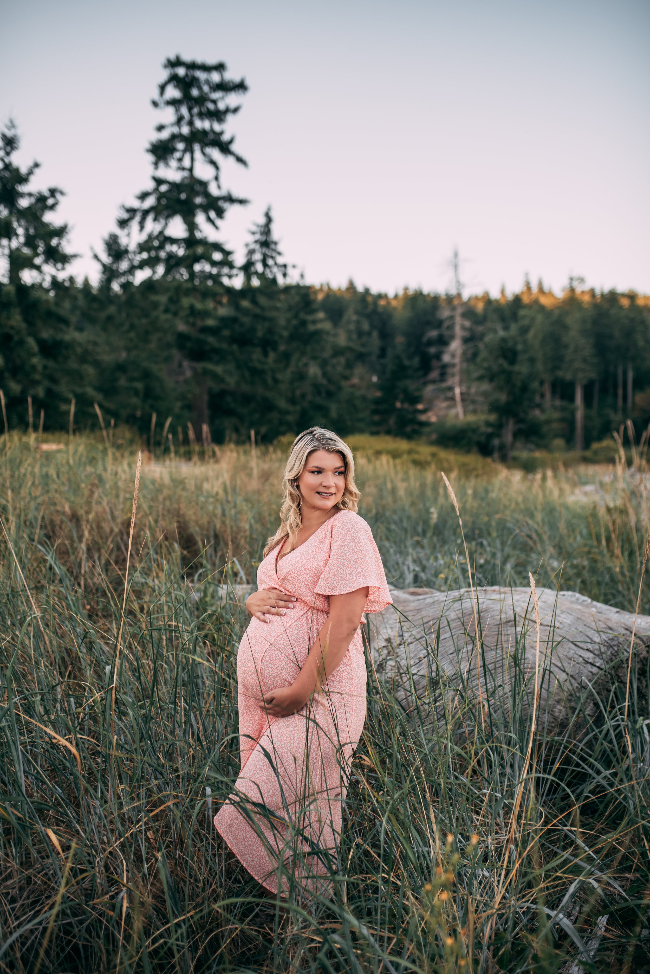 Sarah & Aaron Maternity Session Sneak Peeks - July 30, 2021-6705.jpg