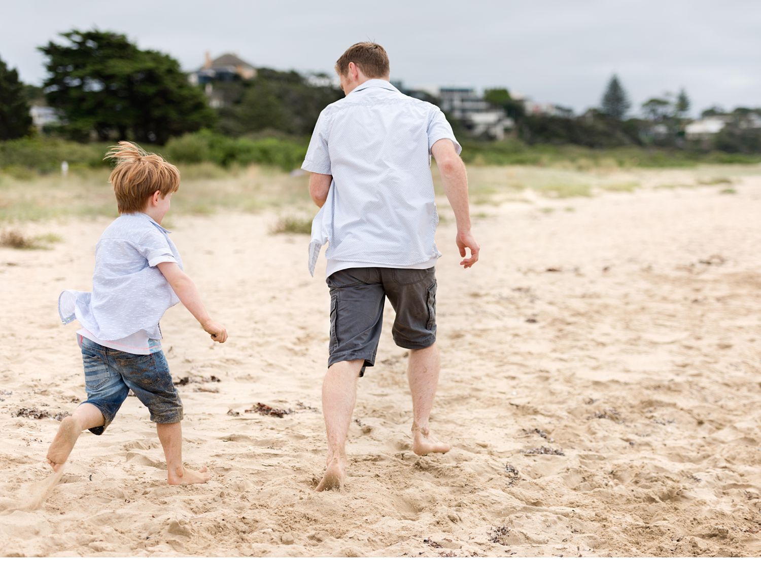 Natural-family-photographer-city-casey-melbourne.jpg