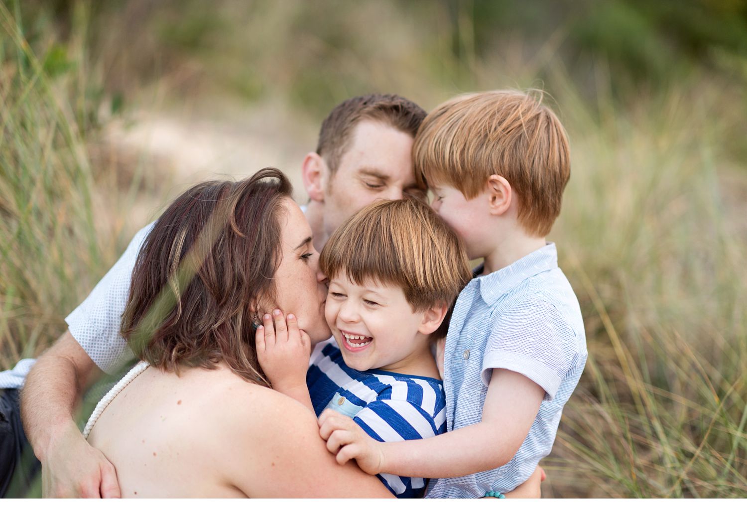 love-joy-connection-family-photography-city-casey-melbourne.jpg