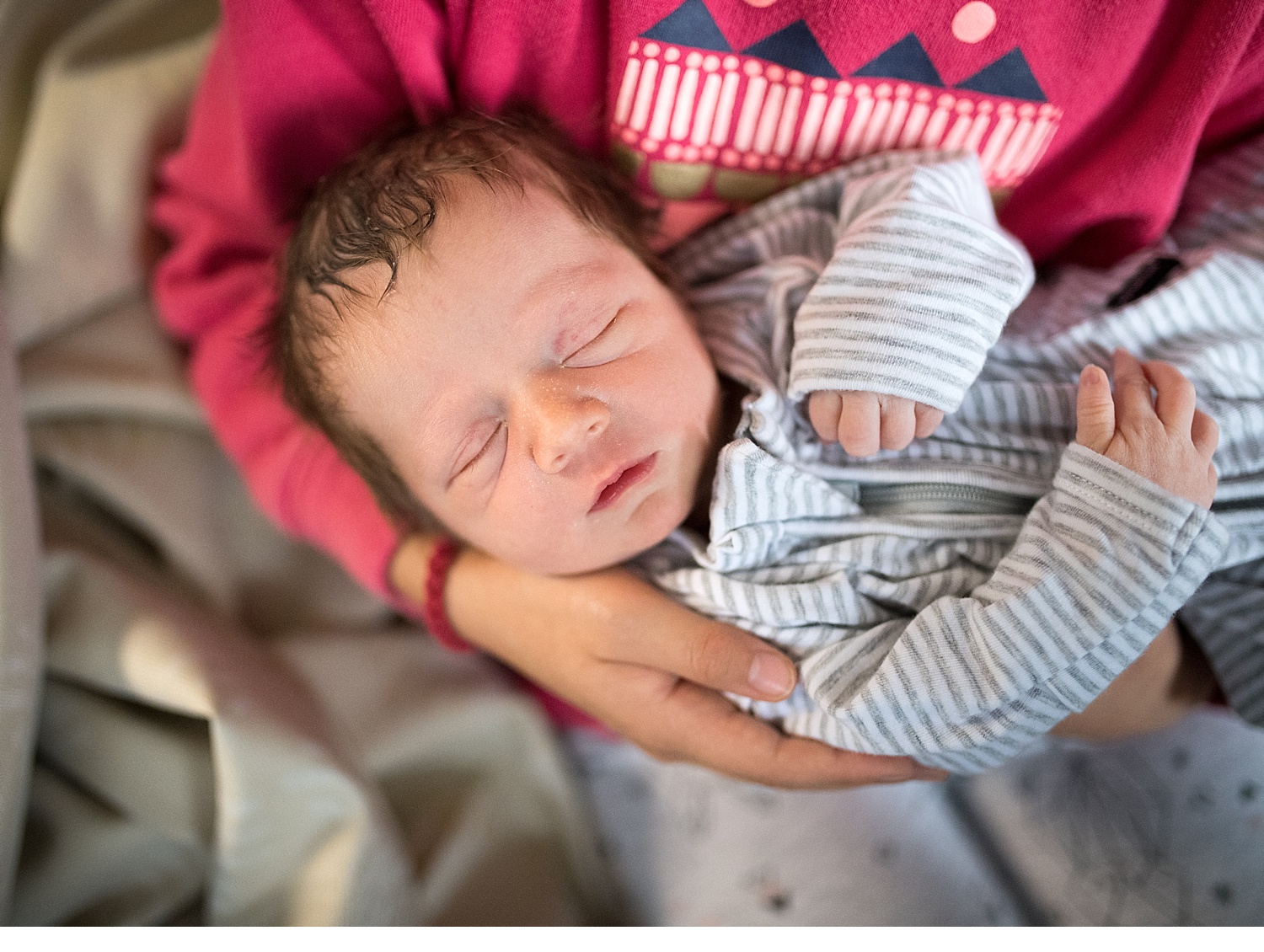 newborn-lifestyle-session-at-hospital.jpg