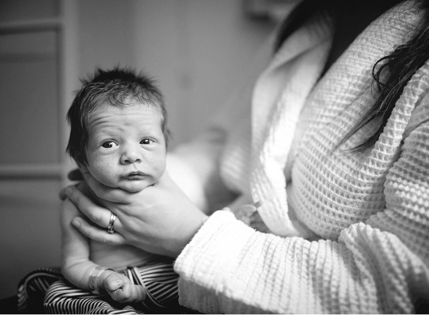 in-home-newborn-lifestyle-photographer.jpg
