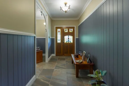 Wonga Entance Hall SMALL.jpeg