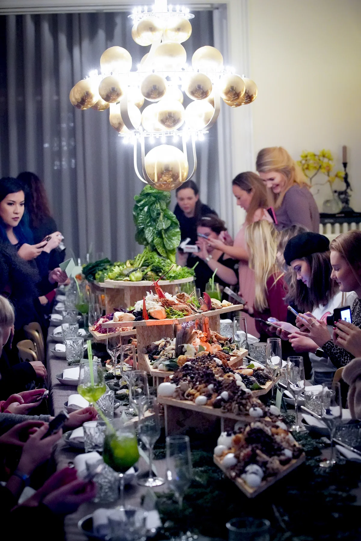 soowpictures_MOOIPR_EtosFriendsdinner2017_0150.jpg