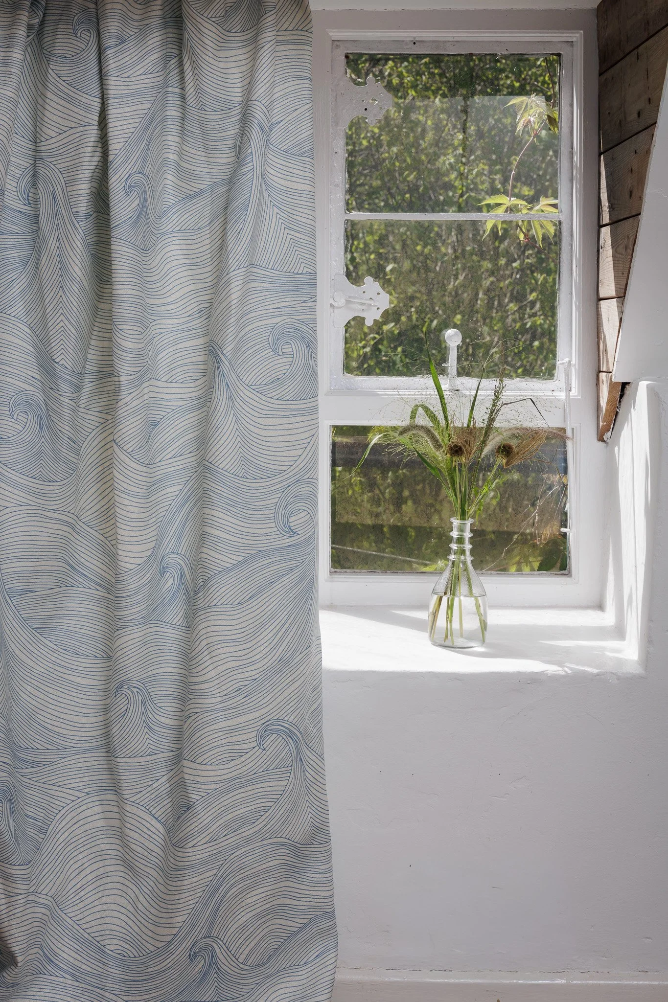 A New Colourway of Seascape Linen