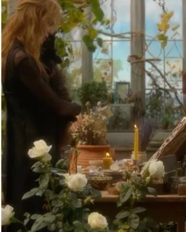 The witches are back! With Practical Magic 2 opening in cinemas this week, we&rsquo;re revisiting the wonderfully overgrown interiors of the original, especially that plant-filled conservatory.
But if you aren't blessed with a Victorian glasshouse, o