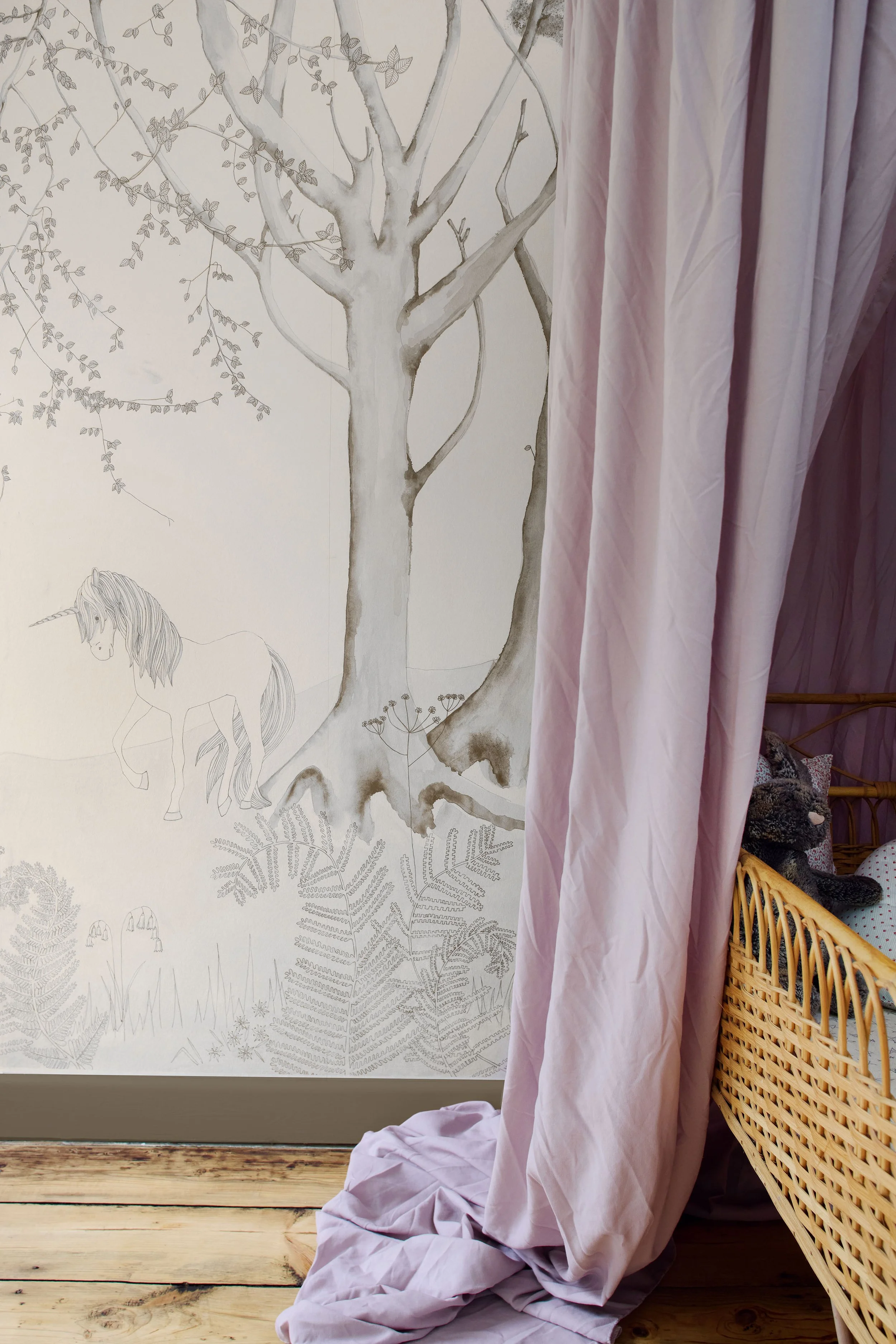 Legend_Wallpaper_Abigail Edwards_detail_BARK - RT.jpg