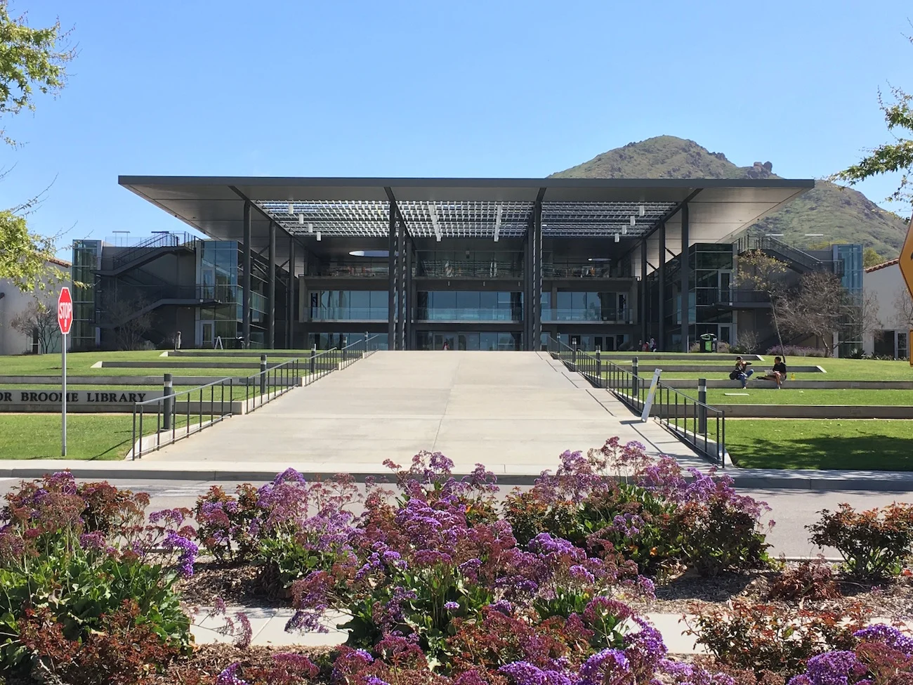 csu-channel-islands-library