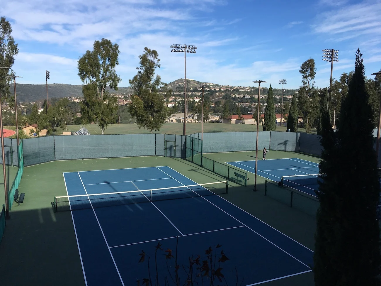 Soka-Tennis copy.jpg
