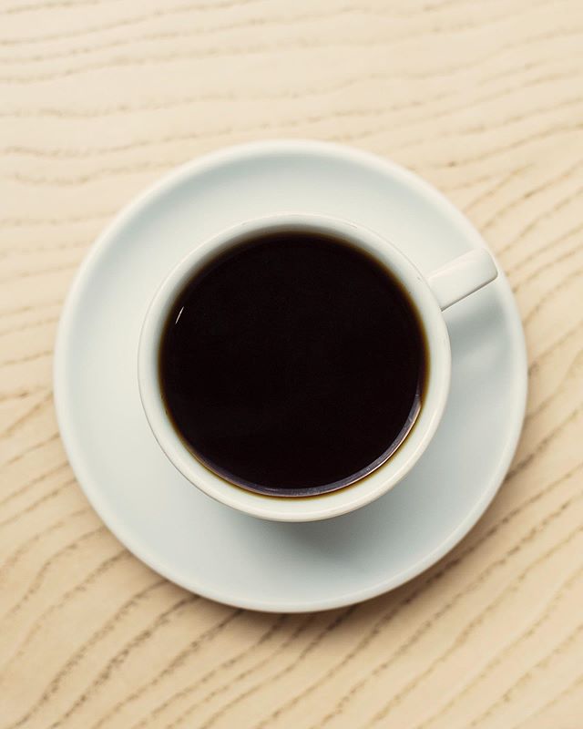 Ethiopia Teshume by @lacabracoffee. Overflowing floral notes with a stone fruit finish. A memorable first cup at @omotesando.koffee ☕️ (link in bio)
Region: Guji
Altitude: 1800-2000 masl
Varietal: Ethiopian Heirloom
Process: Washed