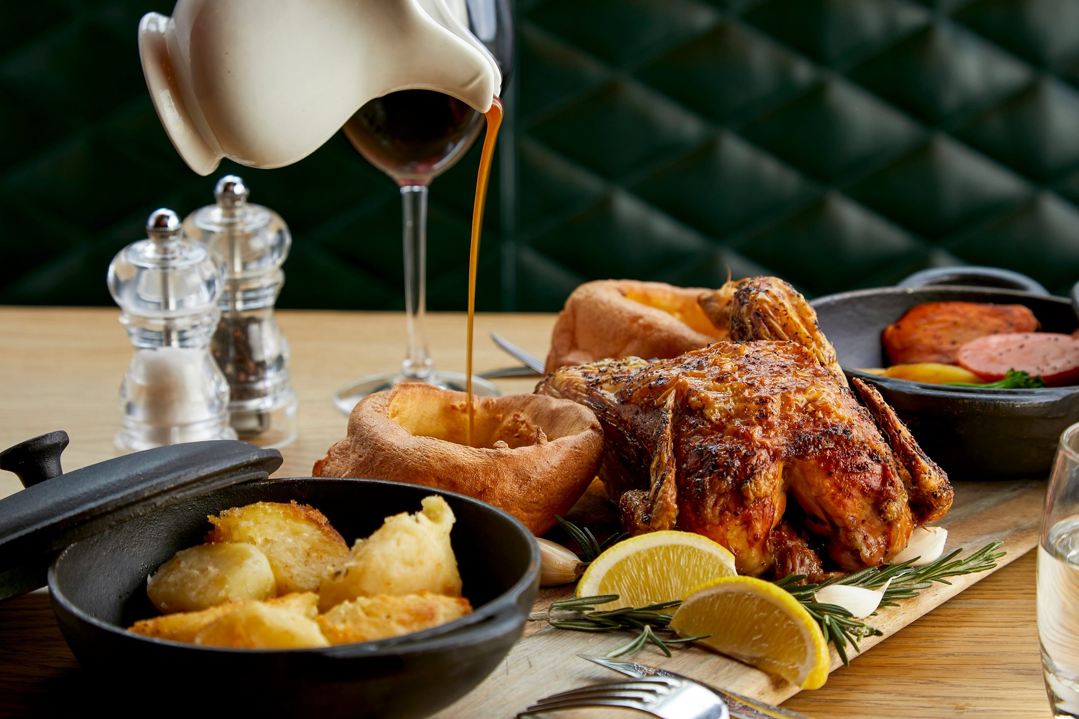 sunday-roast-paddington-smiths-bar-grill.jpg