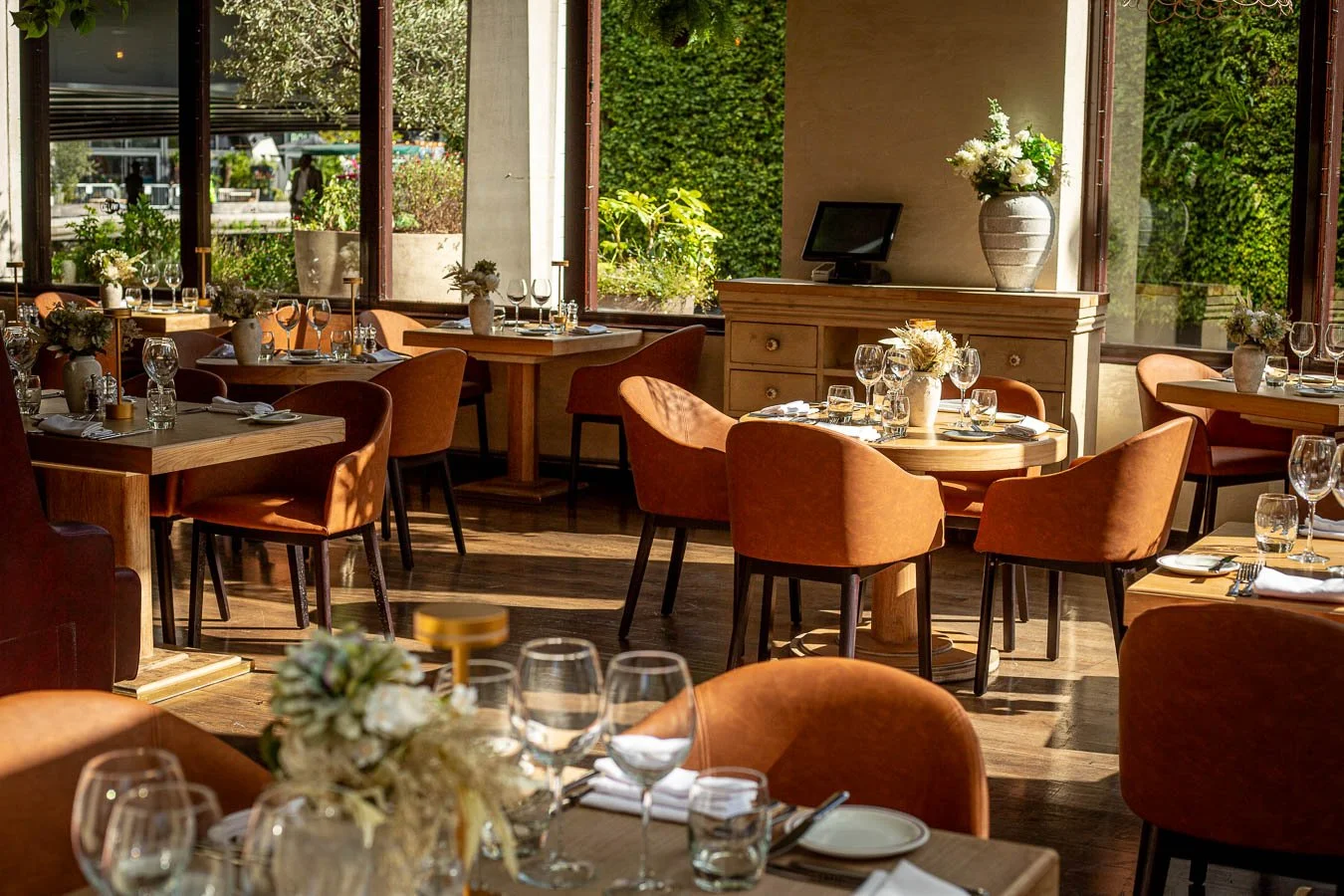 Lunch at Smith's — Paddington Basin, London