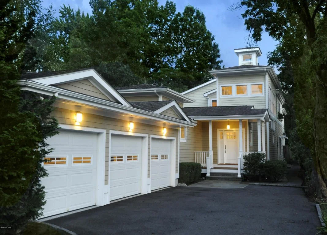 24 west end avenue