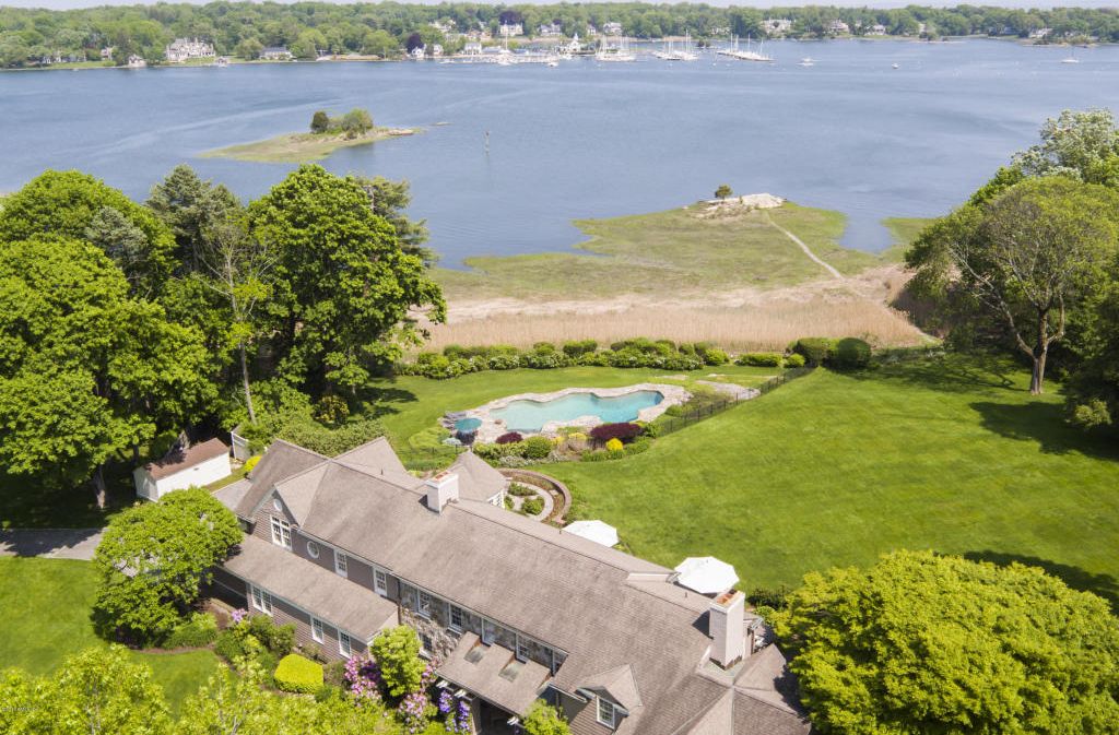  7 Cobb Island Drive
