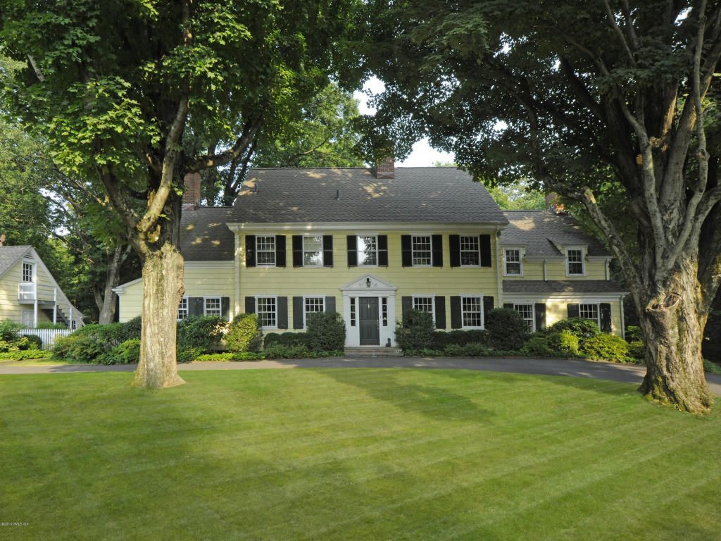 293 Lake Avenue