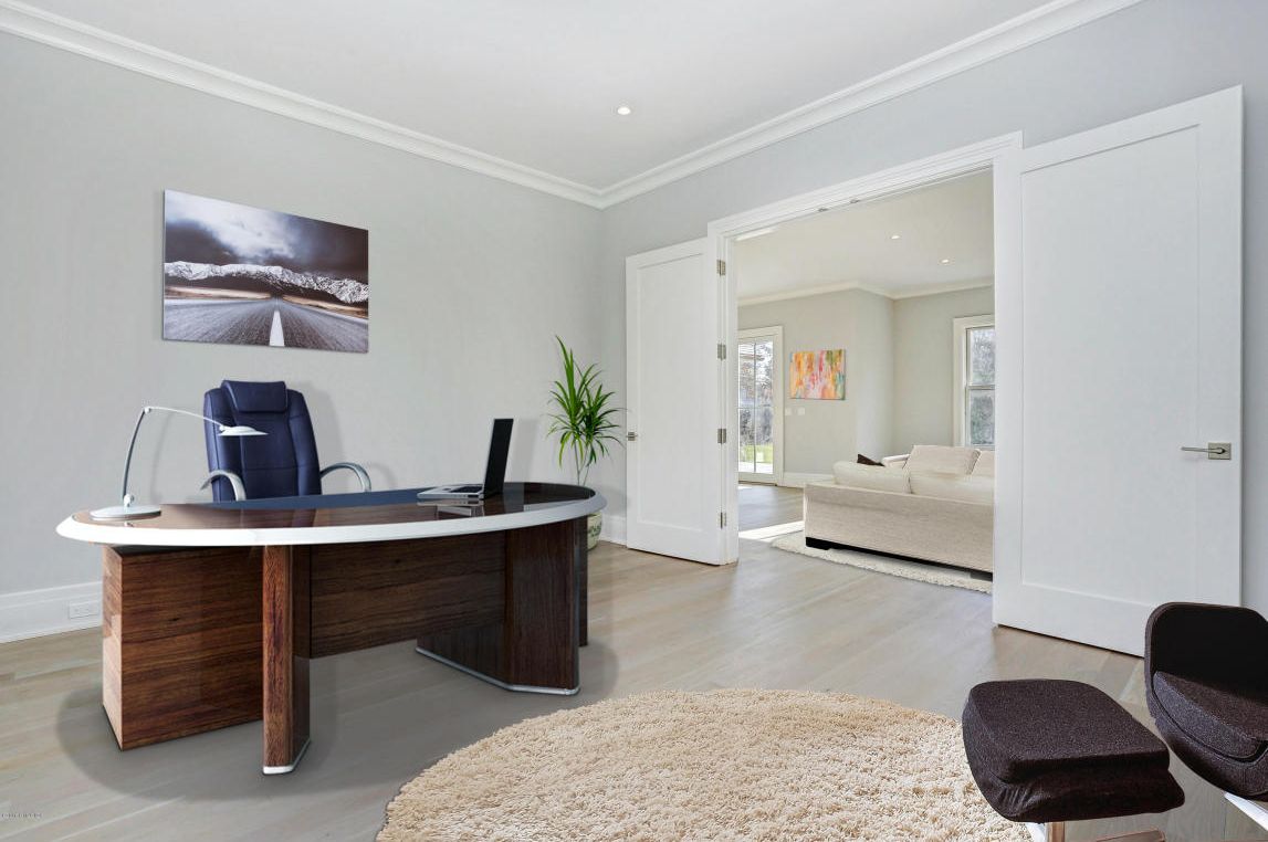 The stager went full 60s. You Never go full 60s.