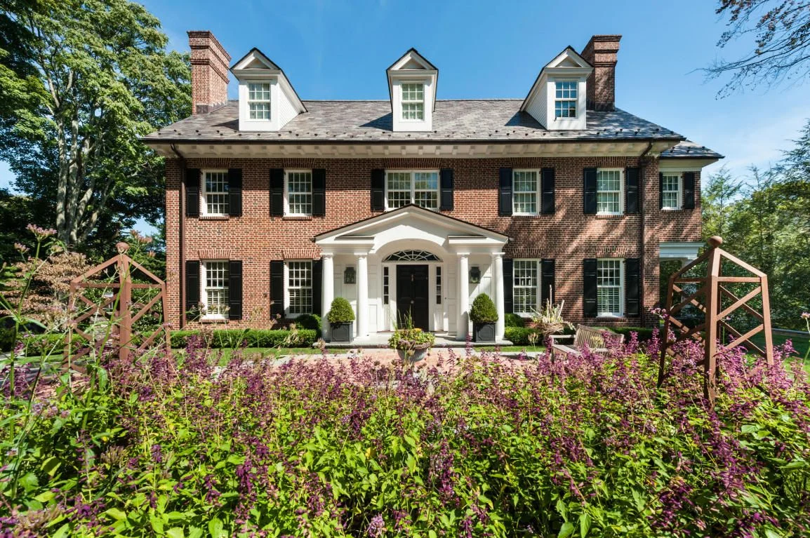 77 Maple Avenue