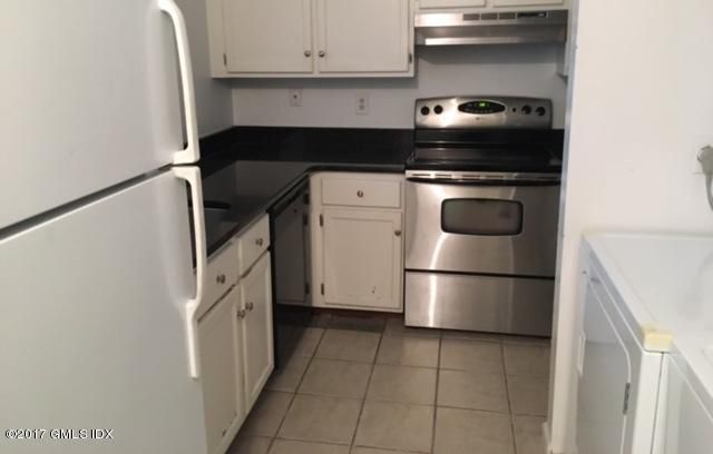 Gourmet kITCHEN AT THE COMMON
