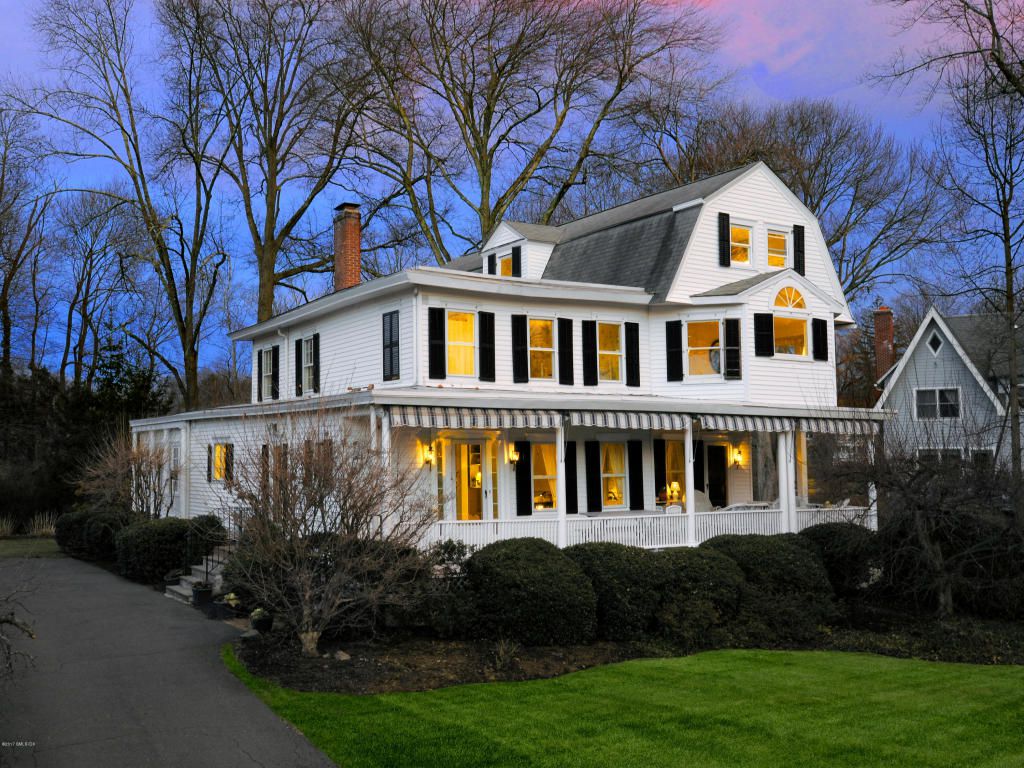 123 Riverside avenue