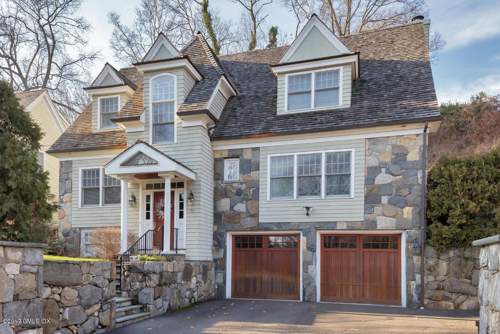 74 Laddins Rock rd