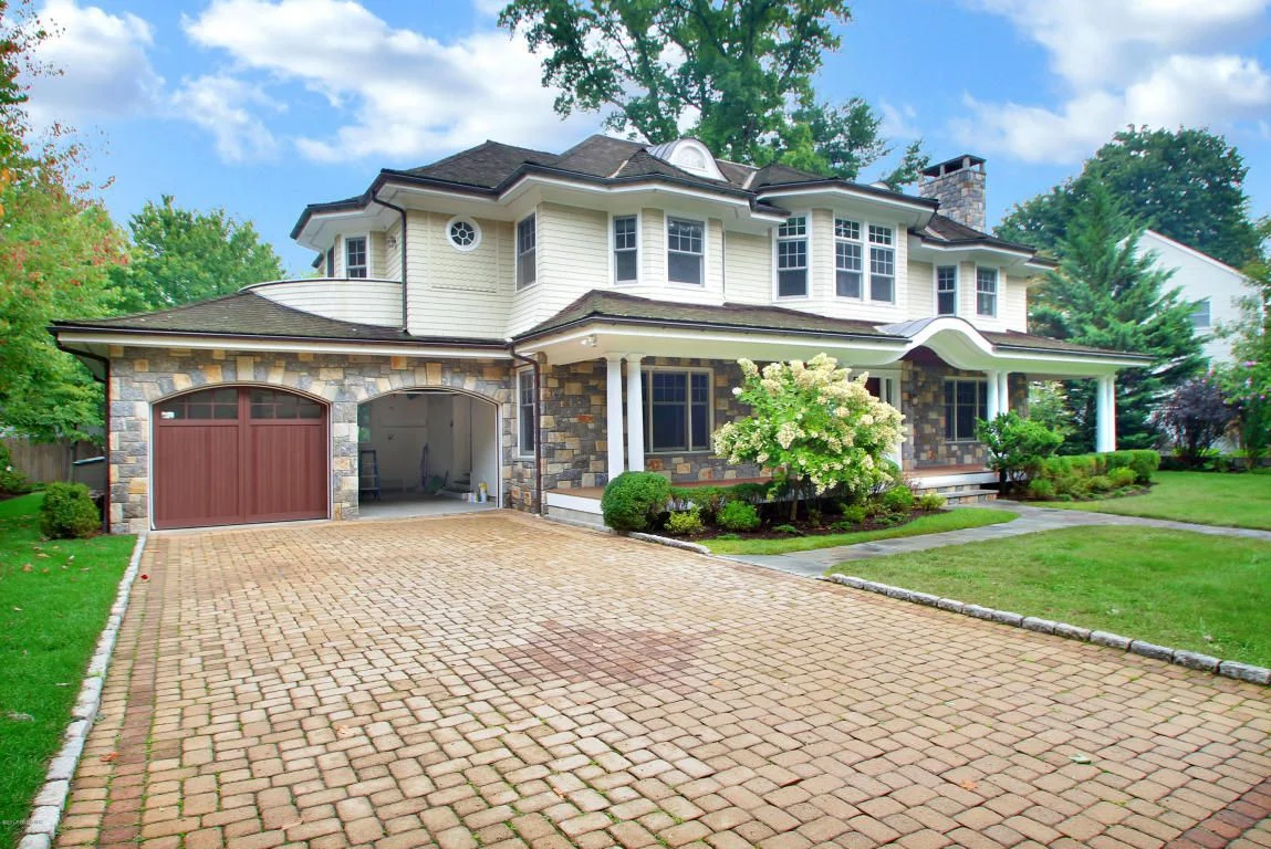 15 Juniper Lane.jpg