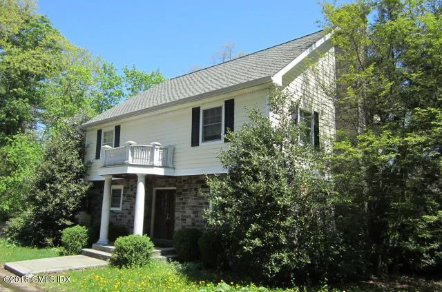 179 N.Maple.jpg