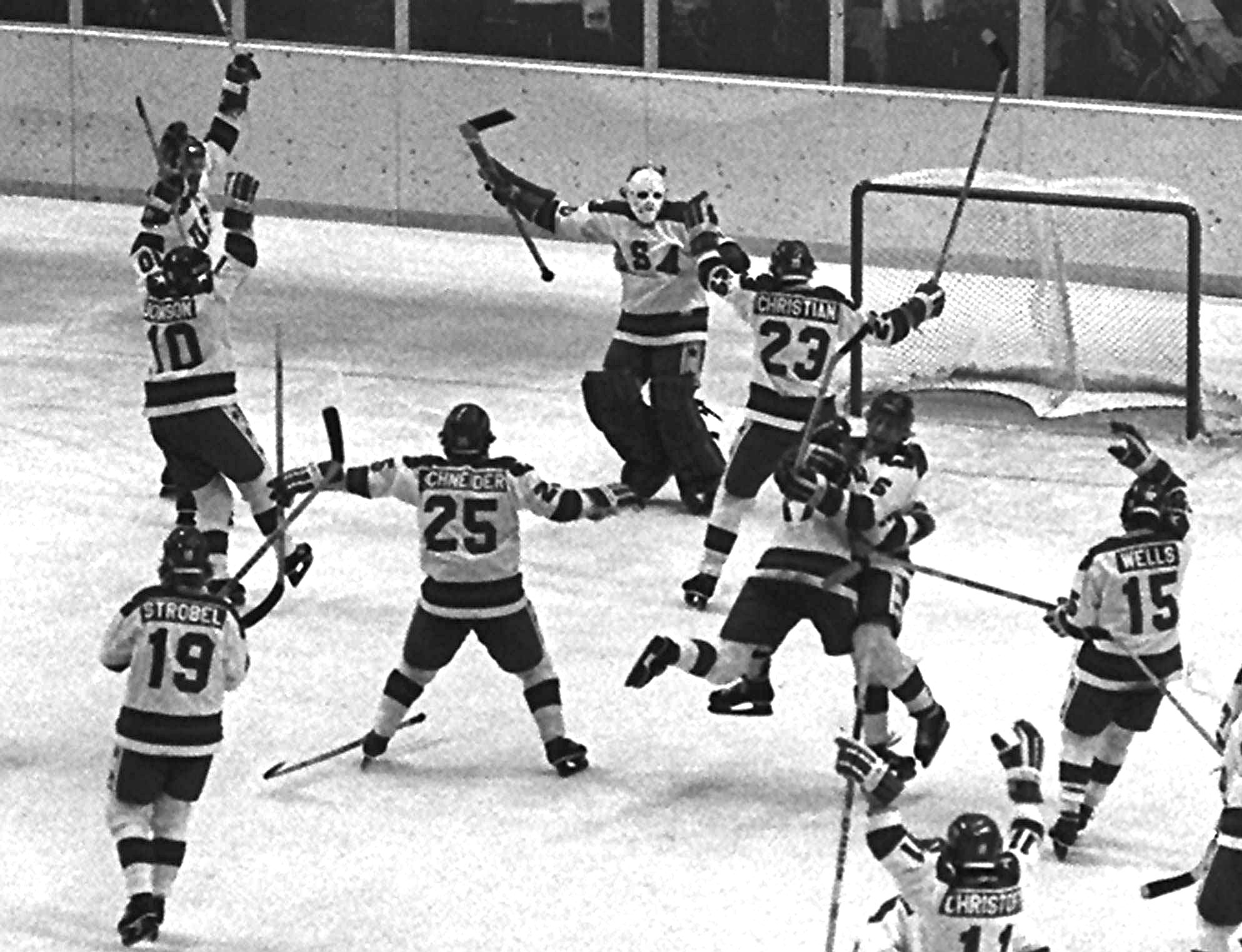 11 апреля 1980 года. Зарождение хоккея. История хоккея с шайбой. Первый хоккей. Хоккей с шайбой на Олимпийских играх.