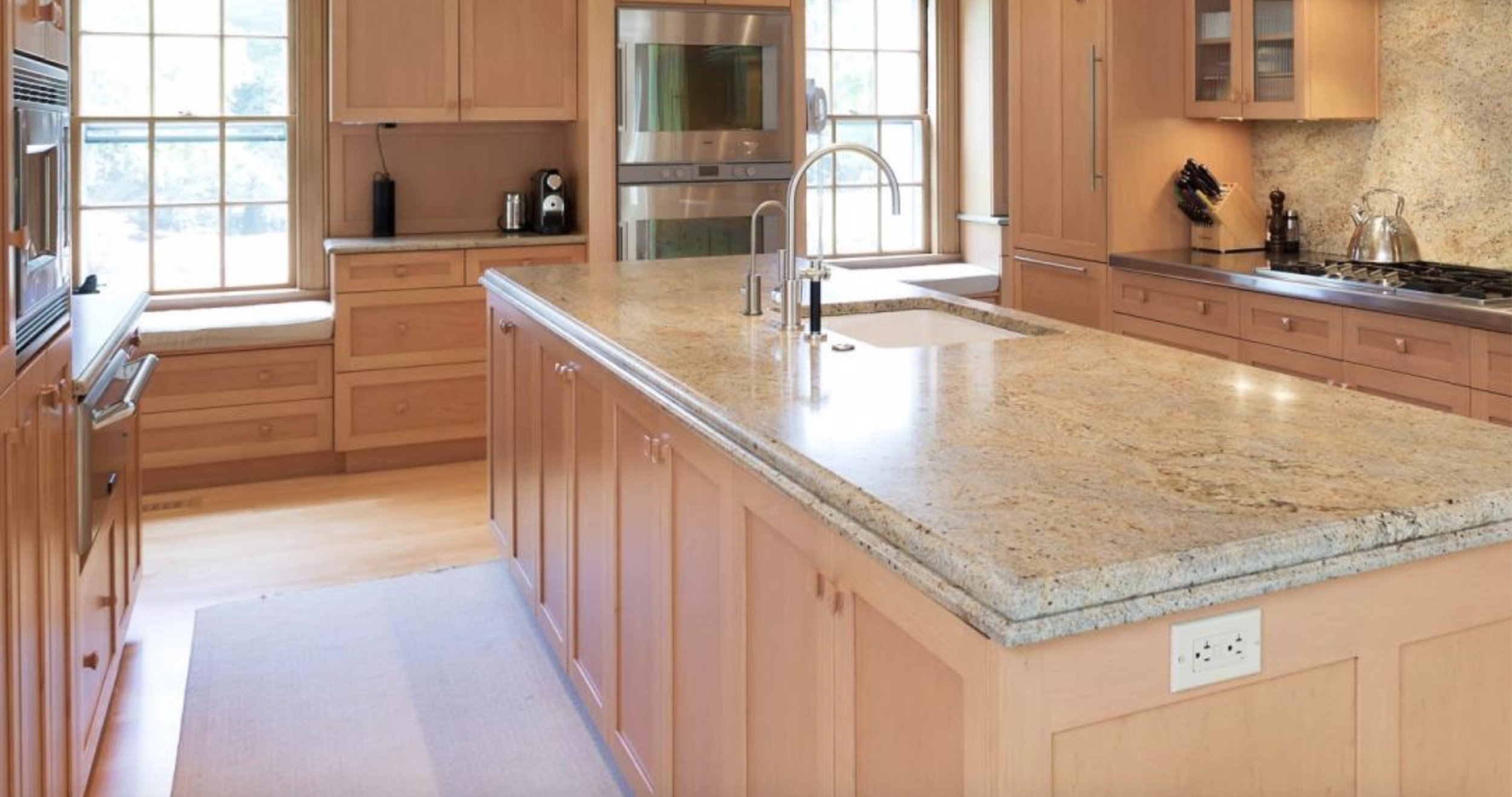 Original (circa 2017) cabinets