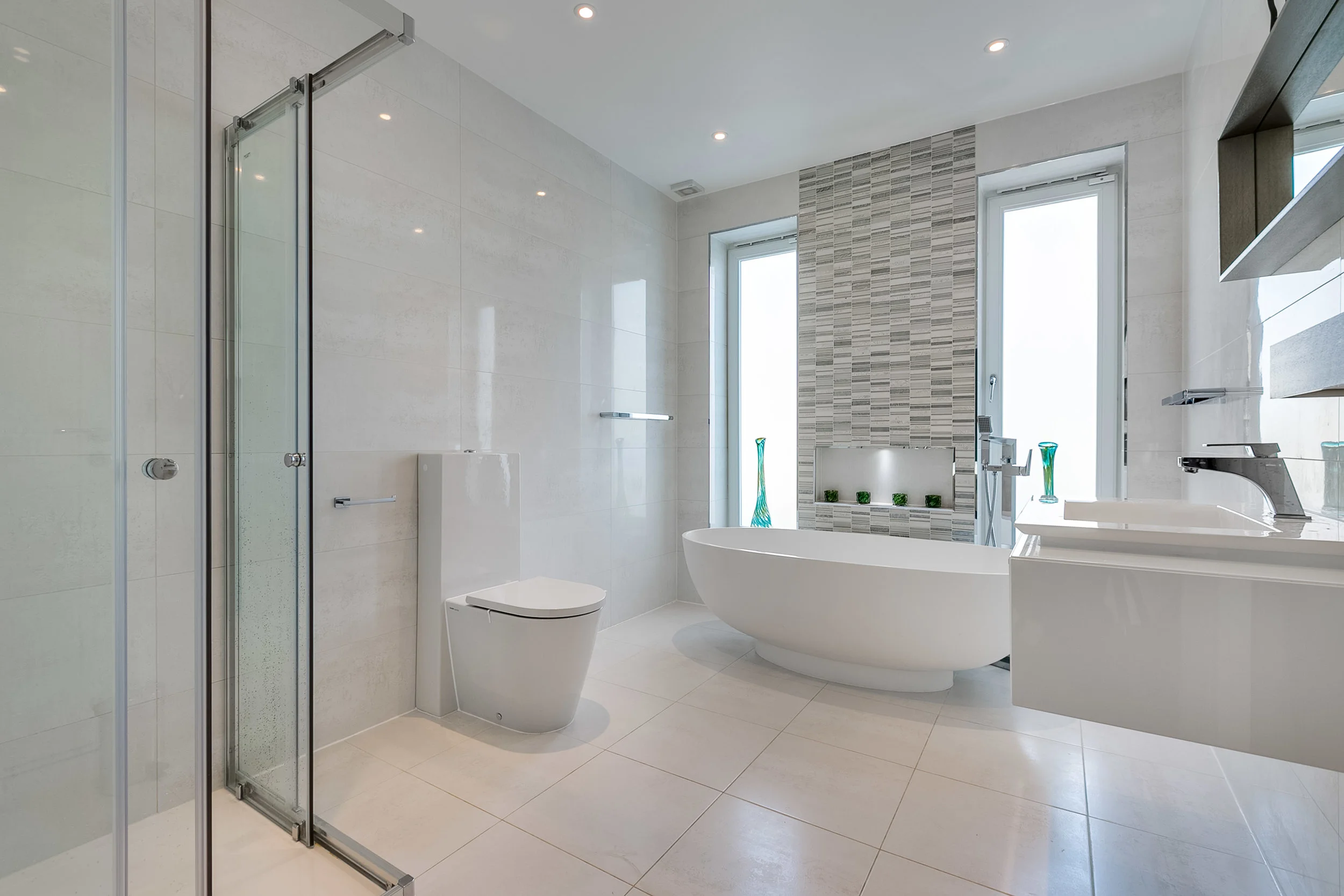 Master en-suite in SW18