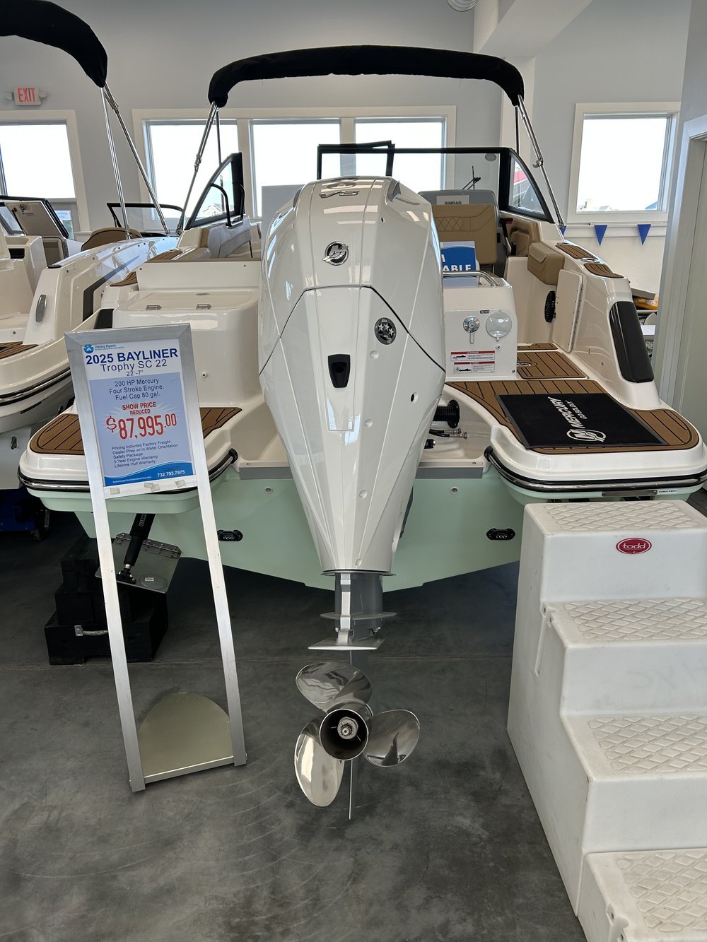 2025 T22SC 4 Stroke (200 HP)
